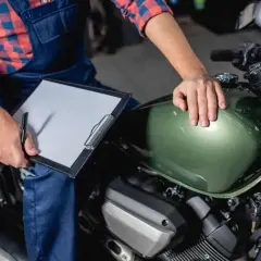 Ile kosztuje rejestracja motoroweru w Polsce: Kompletny cennik opłat