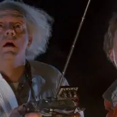 Filmy lat 80: Które produkcje są najlepsze w tym gatunku i dlaczego?