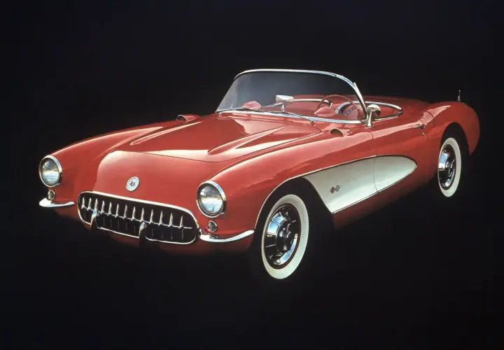 Jakie są kluczowe aspekty historii i specyfikacji Corvette C1?