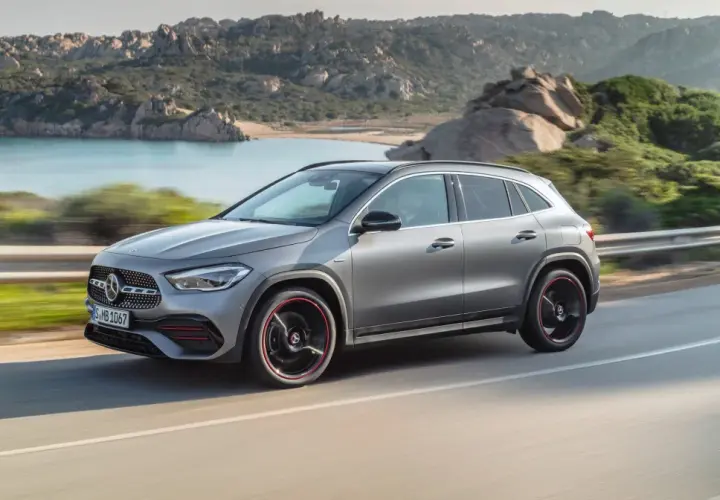 Opinie właścicieli Mercedes GLA: zalety i wady auta w recenzjach