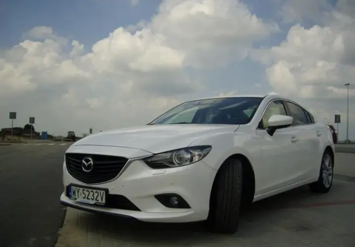 Opinie o mazda 6 2.2 diesel: co sądzą właściciele o tym aucie?