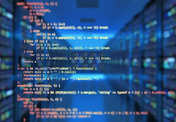Jak skutecznie rozpocząć naukę informatyki w szkole średniej?