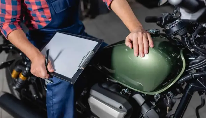 Ile kosztuje rejestracja motoroweru w Polsce: Kompletny cennik opłat