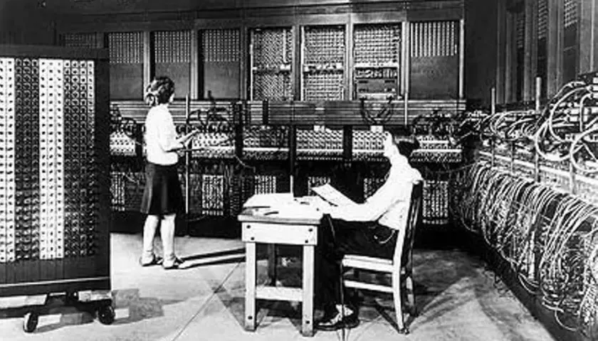Kiedy powstał HTML? Historia, która zmieniła internet na zawsze