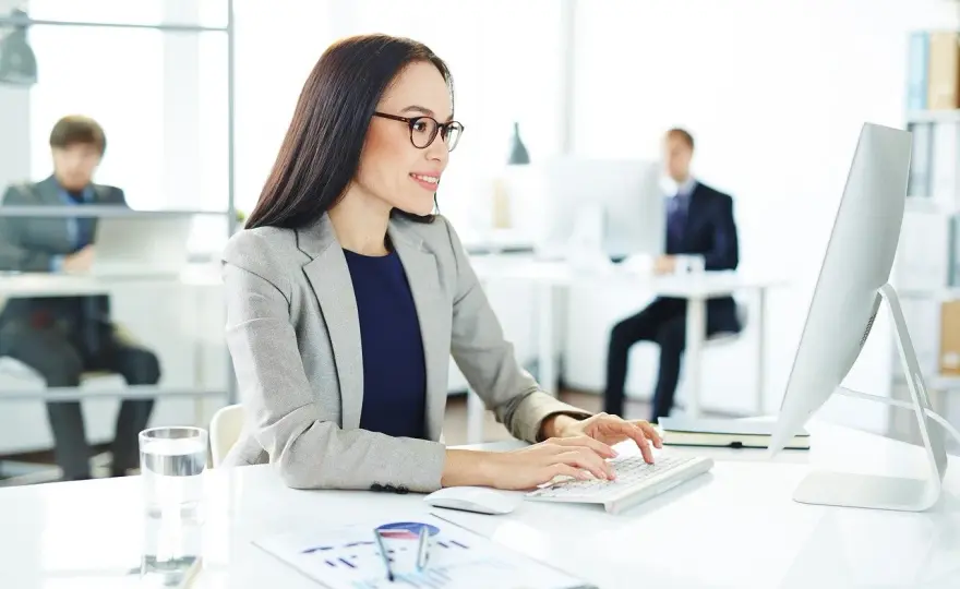 Outsourcing: Co to jest i jak wpływa na biznes?