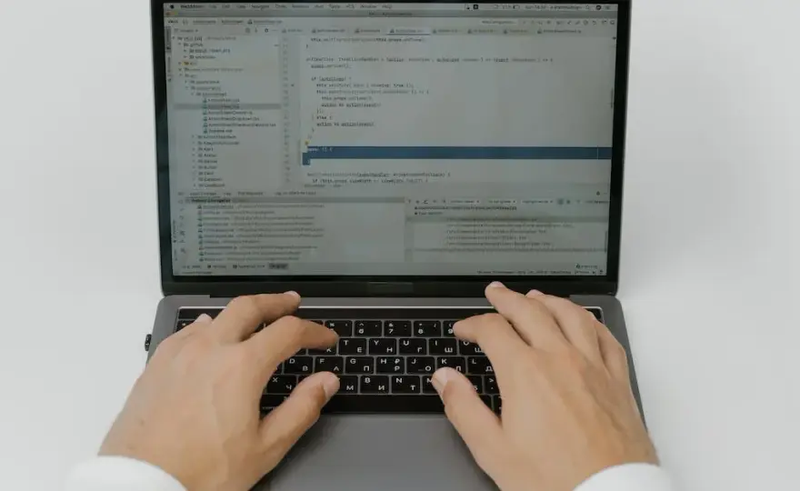 Najlepsze edytory kodu dla programistów - ranking 2023